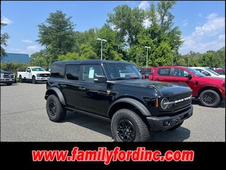 2025 Ford Bronco Badlands SUV