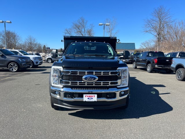 2024 Ford F-550 XL photo 2
