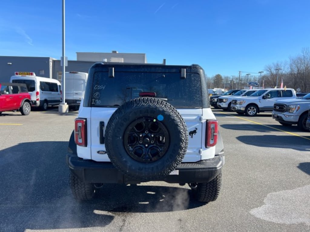 New 2025 Ford Bronco Badlands SUV