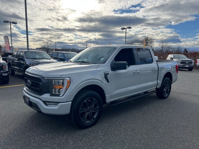 2023 Ford F-150 XLT photo 3