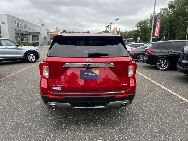 2022 Ford Explorer Limited photo 2