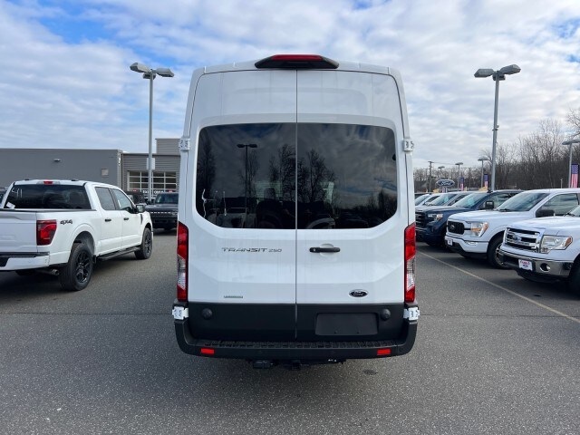 2024 Ford Transit Cargo Van photo 4