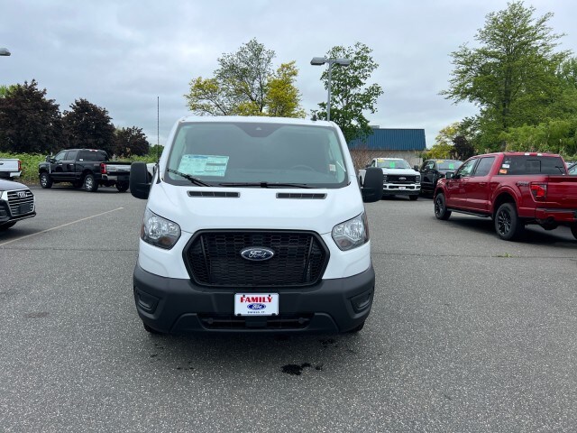 2025 Ford Transit Cargo Van photo 2