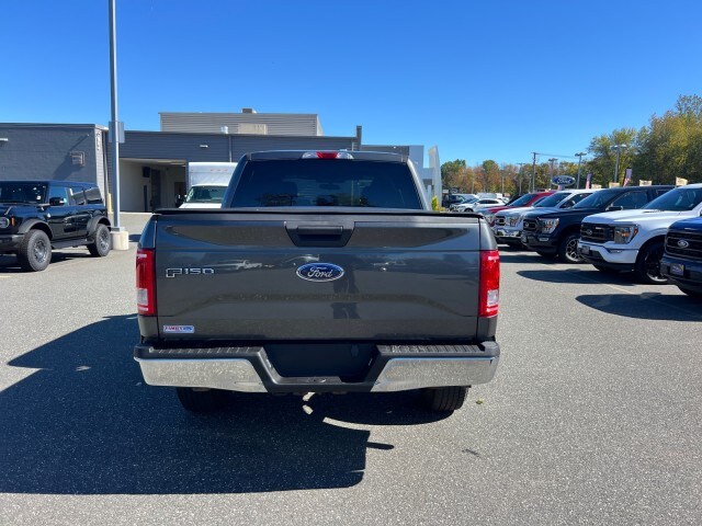 2016 Ford F-150 XLT photo 4