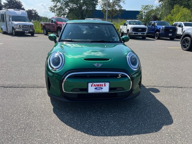 Used 2023 MINI Hardtop 2 Door SE with VIN WMW13DJ07P2T34538 for sale in Enfield, CT