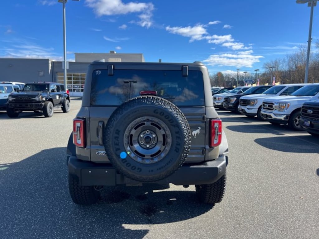 New 2025 Ford Bronco Outer Banks SUV