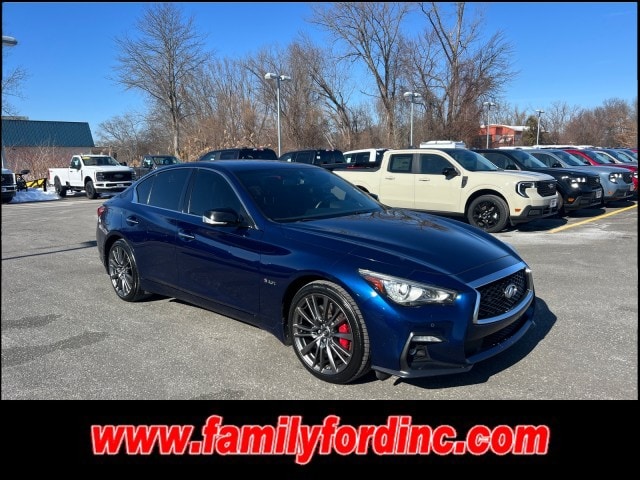 2018 INFINITI Q50 RED SPORT