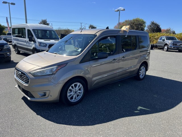 2020 Ford Transit Connect XLT photo 3