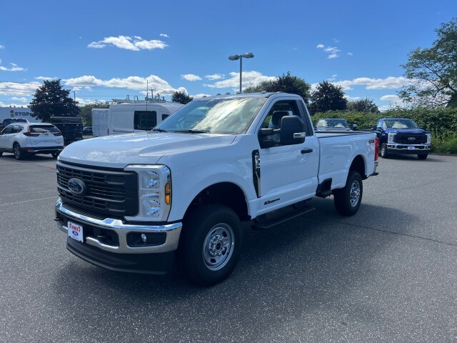 2026 Ford F-350 XL photo 3