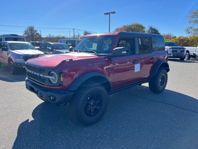 2025 Ford Bronco Badlands photo 3