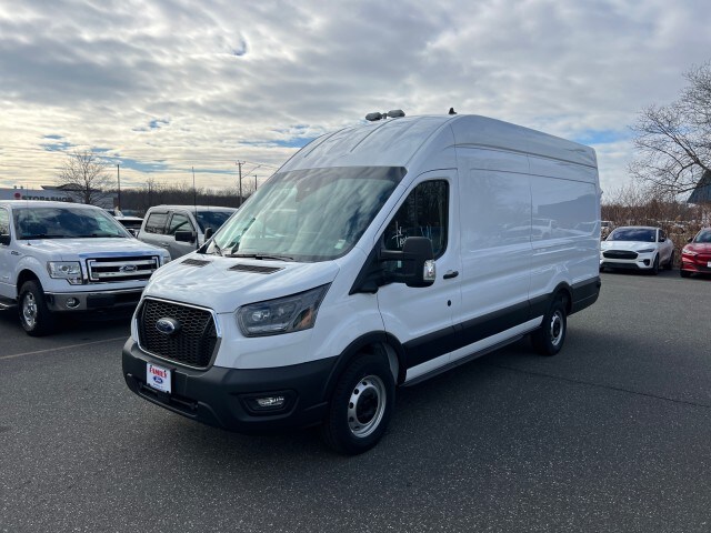 2024 Ford Transit Cargo Van photo 3