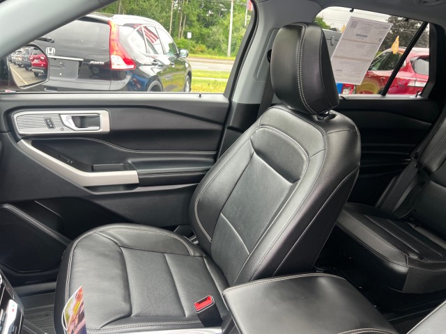 2022 Ford Explorer Limited - Photo 8