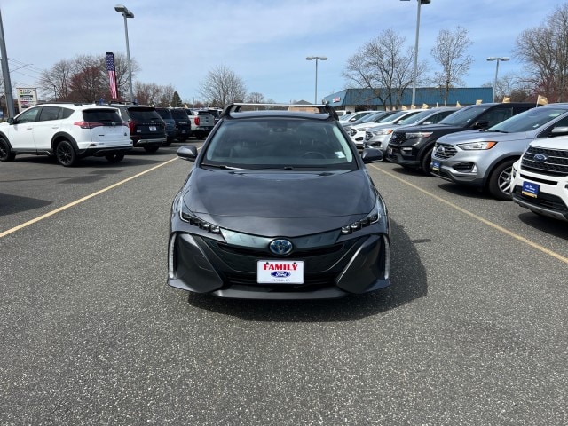Used 2022 Toyota Prius Prime XLE with VIN JTDKAMFP1N3217225 for sale in Enfield, CT