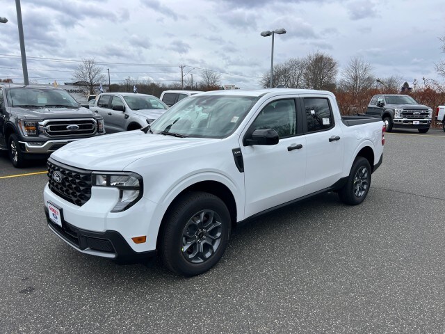 2025 Ford Maverick XLT photo 3