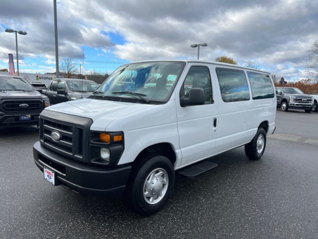 Used 2014 Ford Econoline 10 Passenger Van Commercial Minivan/Van