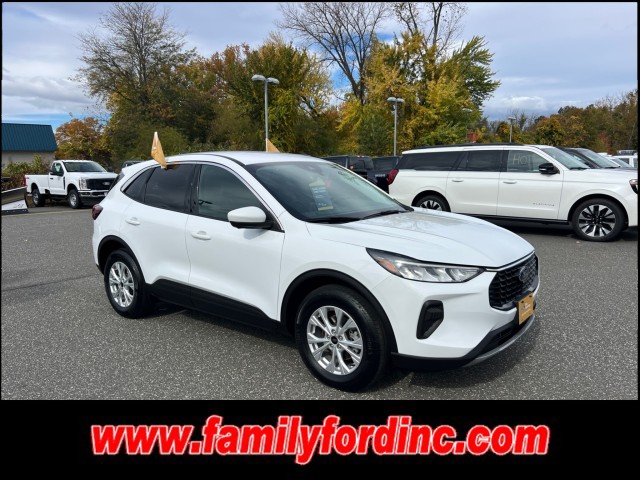 2023 Ford Escape