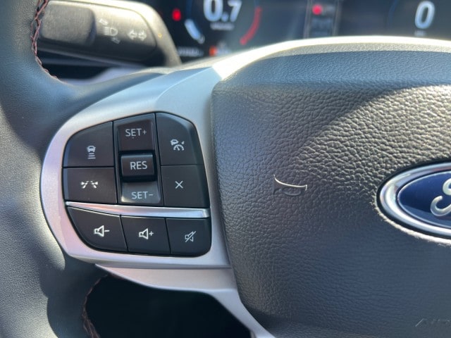 2025 Ford Explorer Active - Photo 17