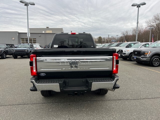 2025 Ford F-350 King Ranch photo 4