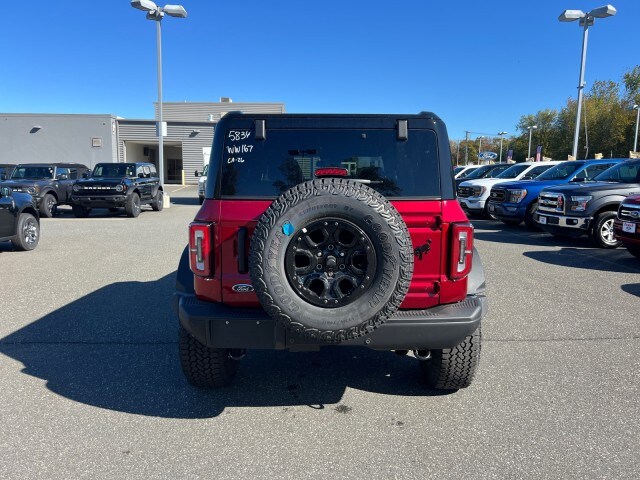 2025 Ford Bronco Badlands photo 4