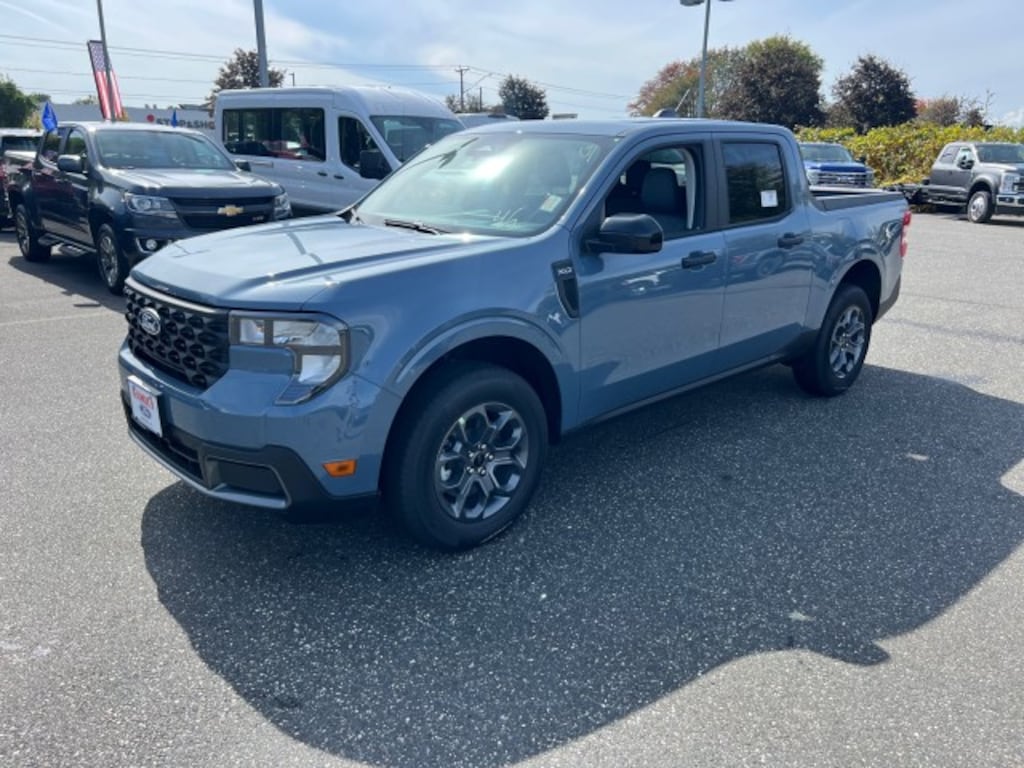 New 2025 Ford Maverick XLT TRUCK
