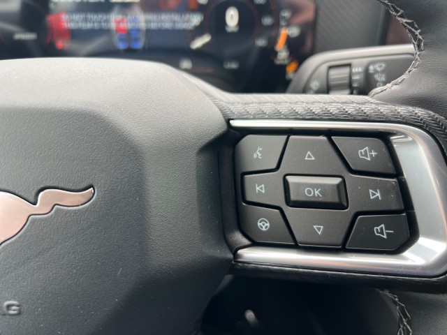 2026 Ford Mustang EcoBoost Fastback - Photo 17