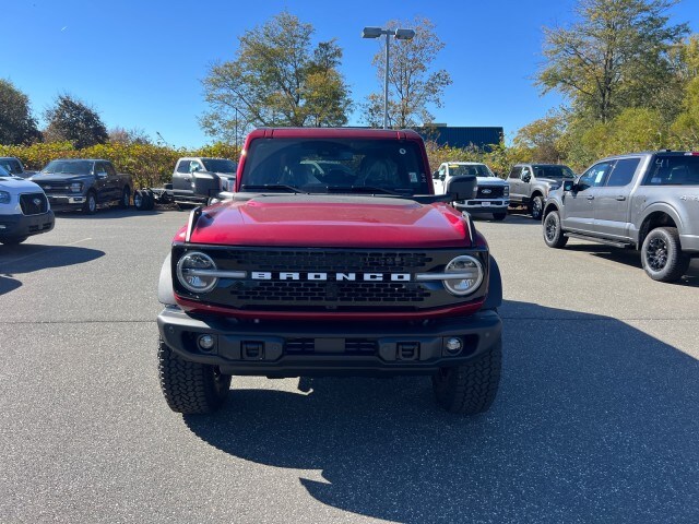 2025 Ford Bronco Badlands photo 2