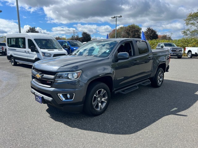 2016 Chevrolet Colorado Z71 photo 3