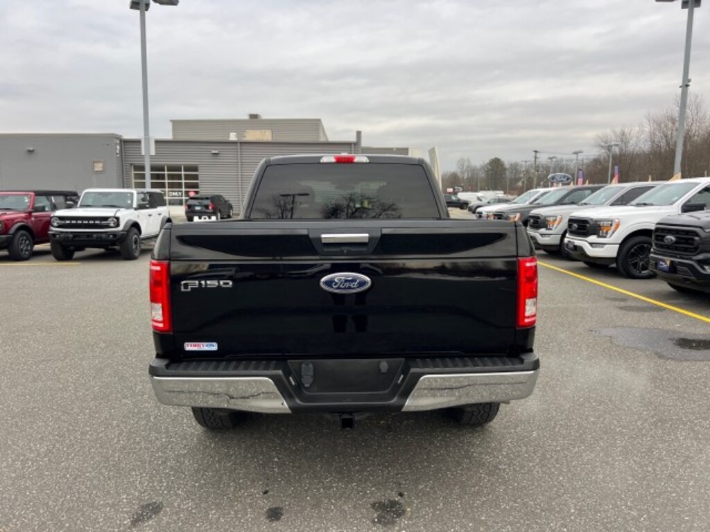 Used 2017 Ford F-150 XLT Pickup Truck