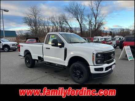 2023 Ford Super Duty F-350 SRW STX TRUCK
