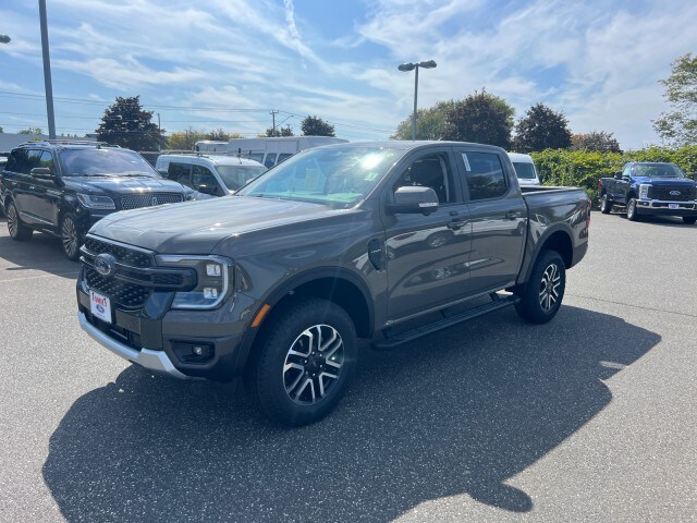 2025 Ford Ranger Lariat photo 3