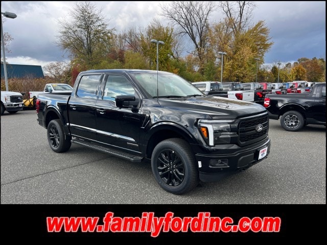2025 Ford F-150 Lariat's photo