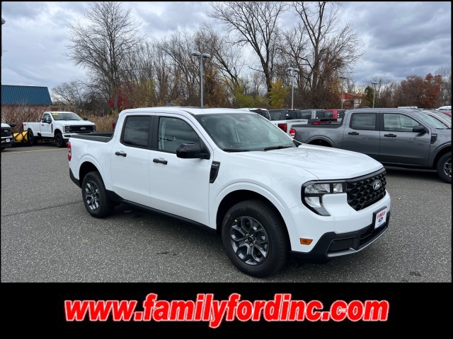 2025 Ford Maverick XLT's photo