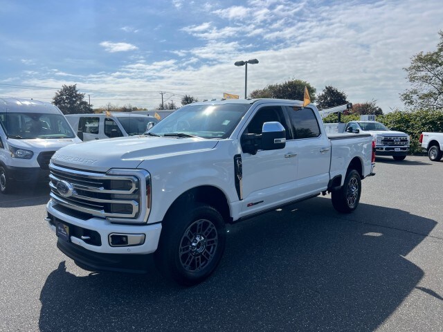 2024 Ford F-350 Limited photo 3