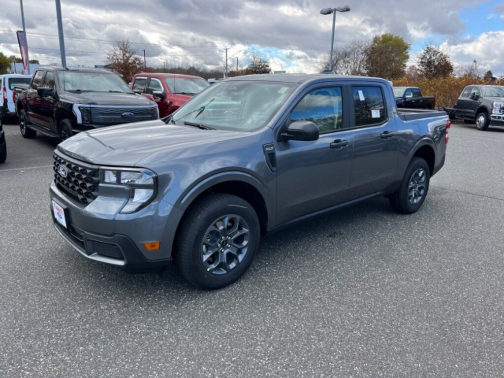 New 2025 Ford Maverick XLT TRUCK