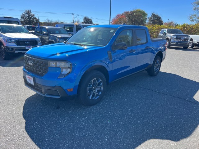 2025 Ford Maverick XLT photo 3
