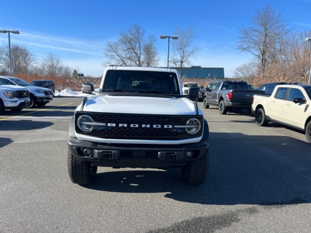 New 2025 Ford Bronco Badlands SUV