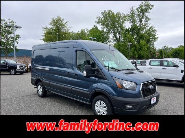2025 Ford Transit Van Base's photo