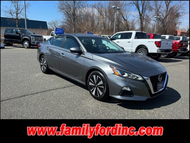 2021 Nissan Altima SV