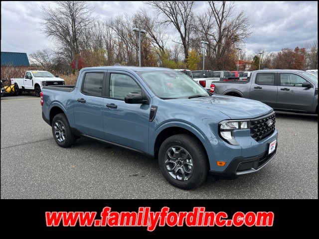 2025 Ford Maverick XLT's photo