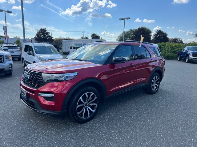 2020 Ford Explorer ST photo 3