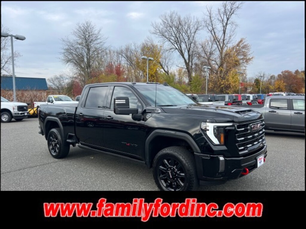 Used 2024 GMC Sierra 2500HD AT4 Crew Cab Short Bed Truck