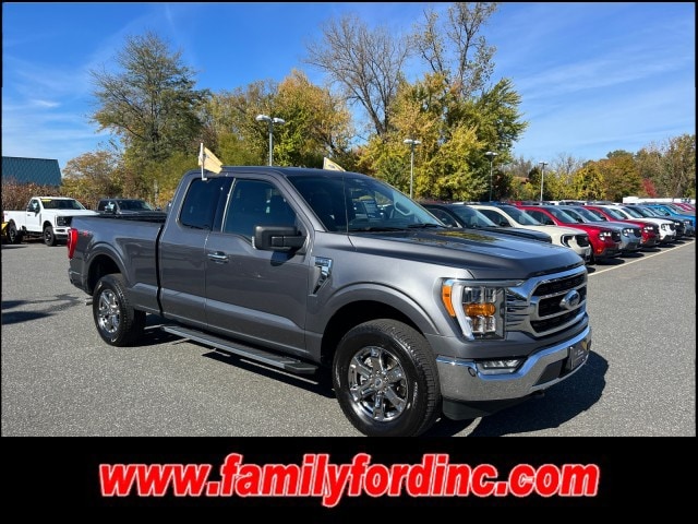 2022 Ford F-150 XLT's photo