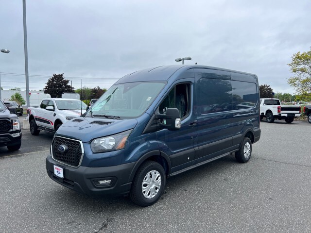 2025 Ford Transit Cargo Van photo 3