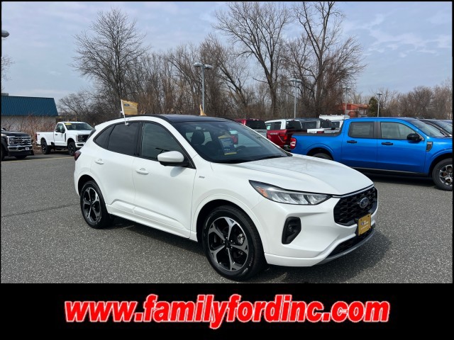 2024 Ford Escape ST-Line Select