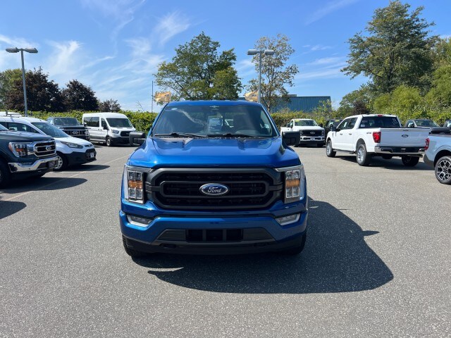 2023 Ford F-150 XLT photo 2