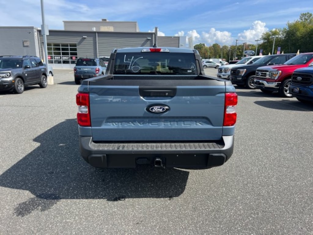 New 2025 Ford Maverick XLT TRUCK