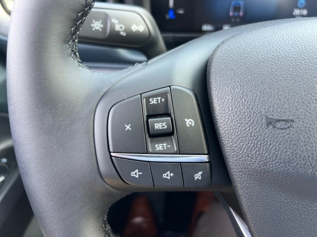 2025 Ford Maverick XLT - Photo 16
