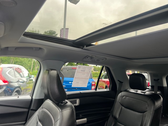 2022 Ford Explorer Limited - Photo 9