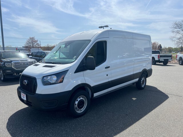 2025 Ford Transit Cargo Van photo 3