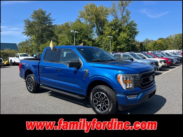 2023 Ford F-150 XLT's photo